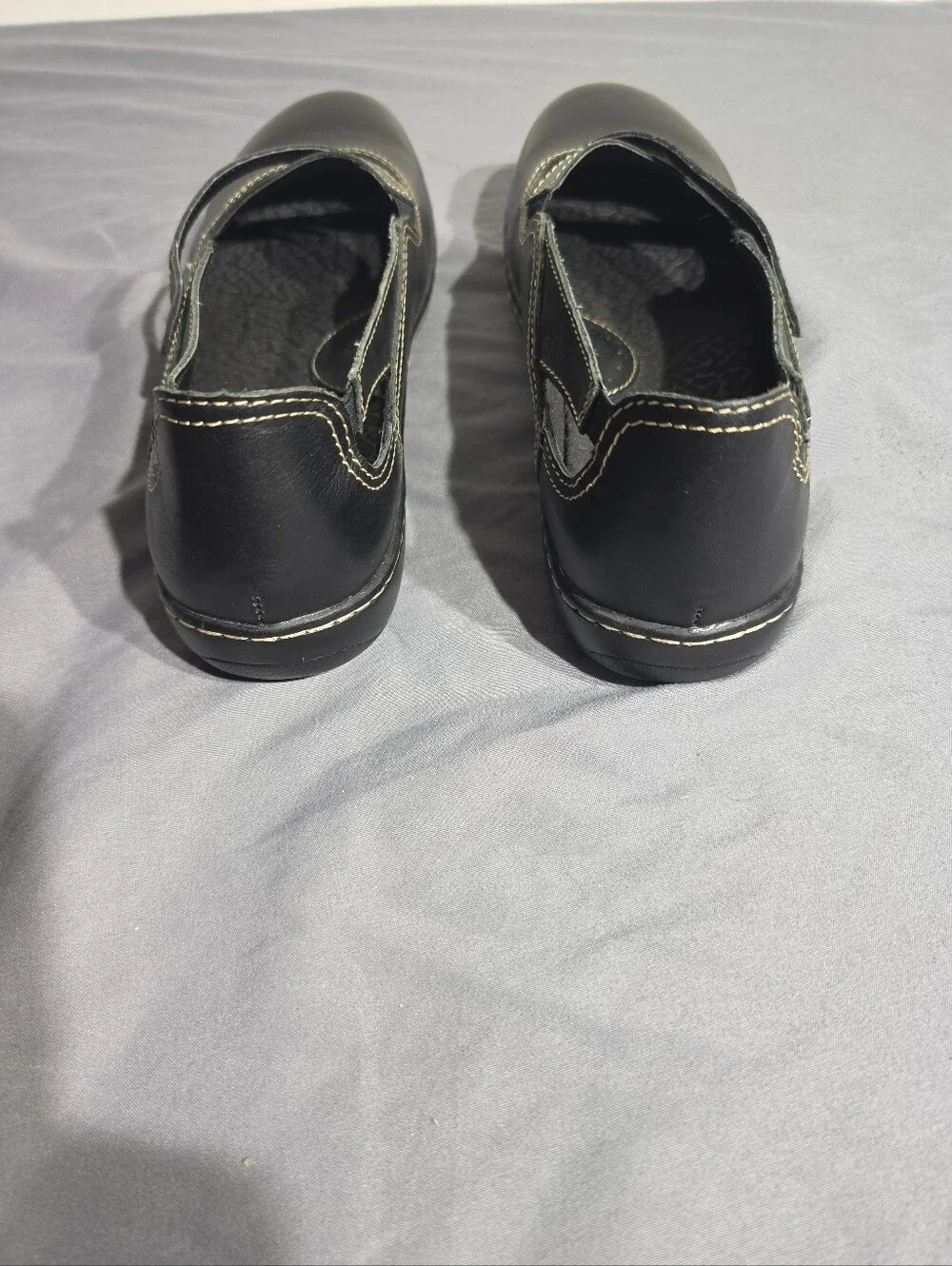 b.o.c. Black Women's Crisscross Mary Jane Flats Size 8.5